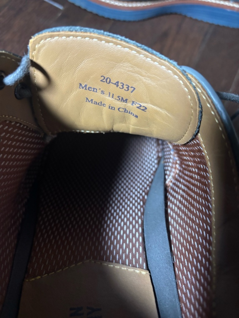 Johnston & Murphy Lace-Up Casual Derby Shoes in Gray Suede - Picture 3 of 5
